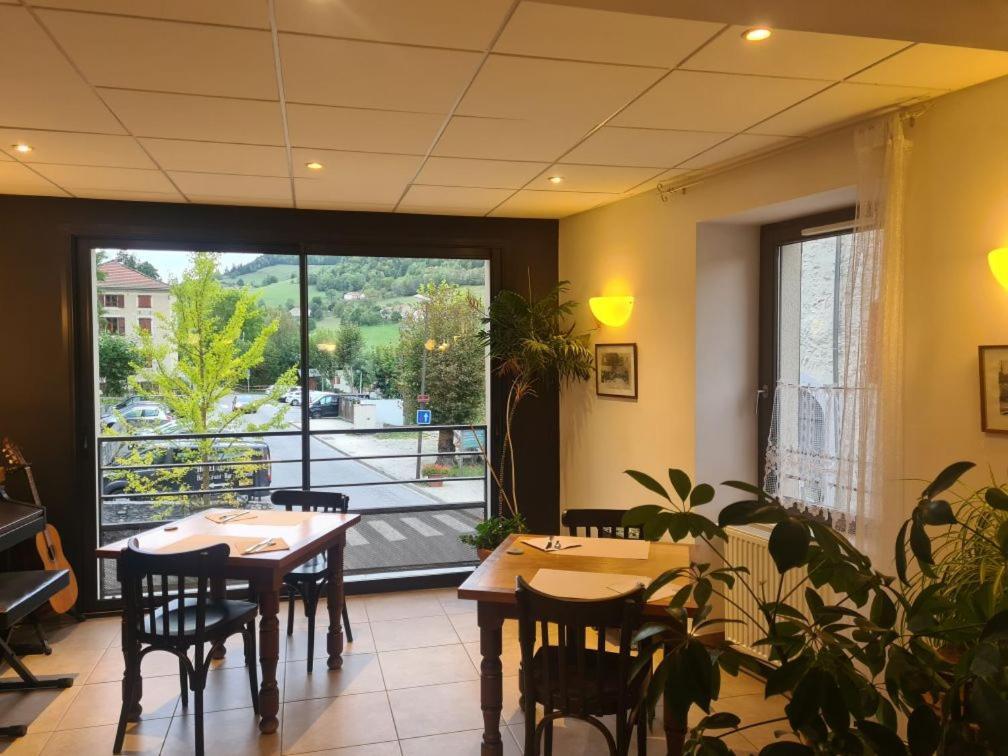Restaurant Hotel Du Vercors Saint-Martin-en-Vercors Екстер'єр фото